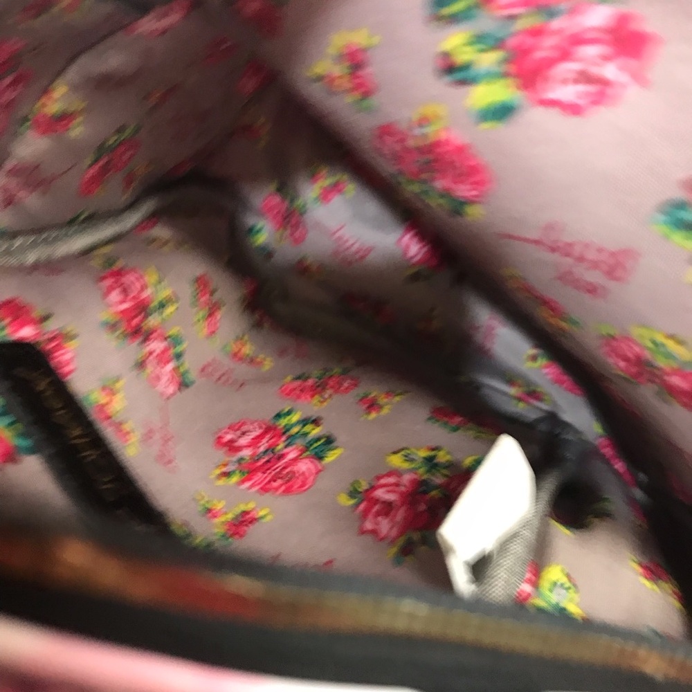 Betsey Johnson small dog backpack - Picture 6 of 11